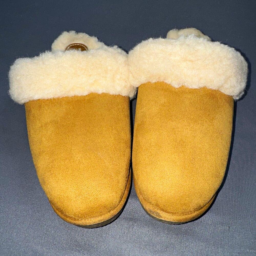 Rockport truTECH Women’s Tan/Cream Faux Fur Lined Slip-On Slippers Womens Size 7